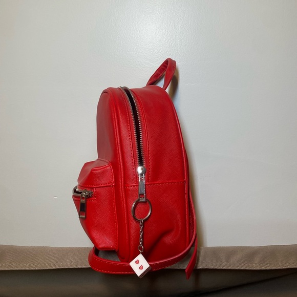 red mini backpack - Picture 2 of 3